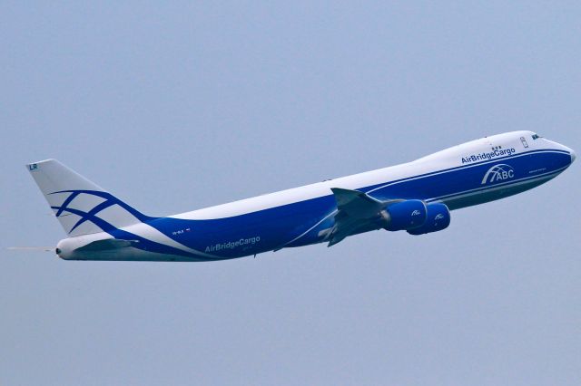 BOEING 747-8 (VQ-BLR)