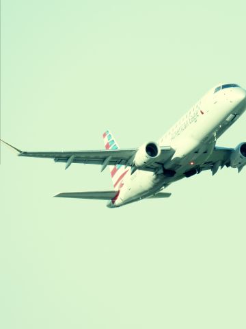 Embraer 175 (N506SY) - SKW6268br /TUL-LAXbr /09/14/22