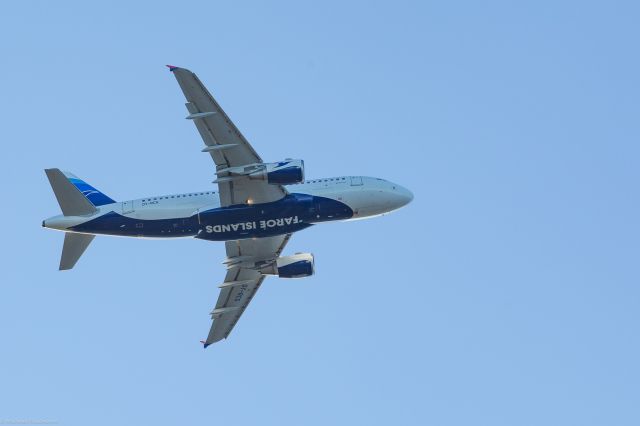 OY-RCG — - Takeoff from Copenhagen. Maj 2013