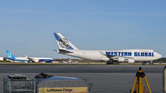 Boeing 747-400 (N452SN) - Western Globals Newest 747 next to the 777x Testbed. br /Taken 11/28/2021