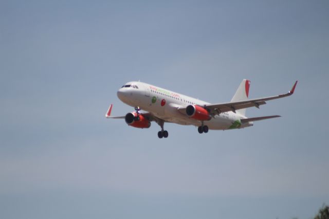 Airbus A320 (XA-VAE) - FINAL APPROACH 27 MMTJ