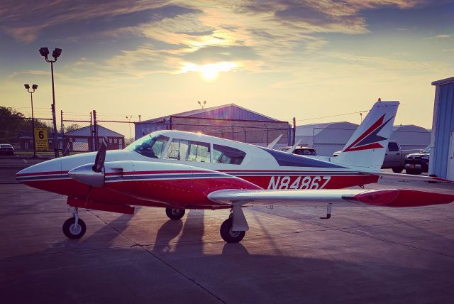 Piper PA-30 Twin Comanche (N8486Z)