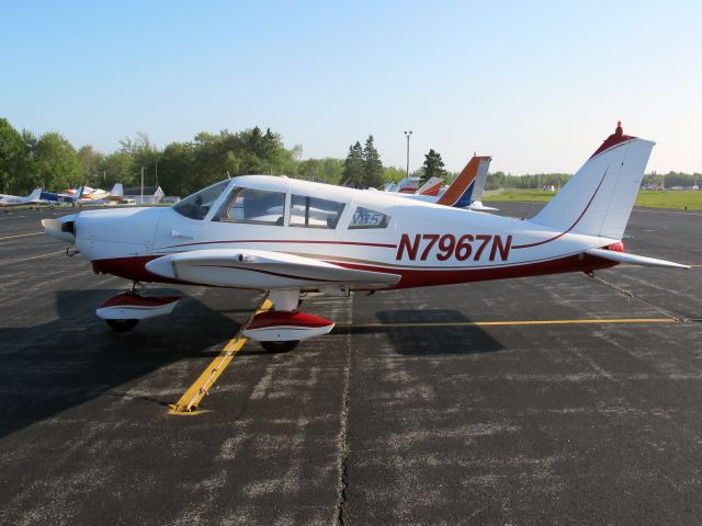 Piper Cherokee (N7967N)