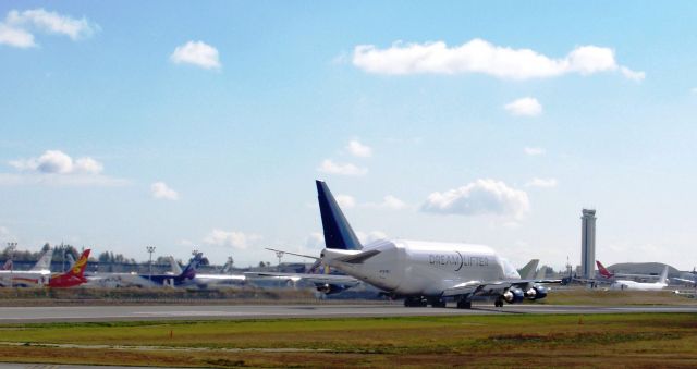 Cessna Skyhawk (N747BC) - Boeing Dreamlifter N747BC Taxiing & departure from Boeing Everett Facility/Paine Field, Snohomish county Airport Oct 17, 2012