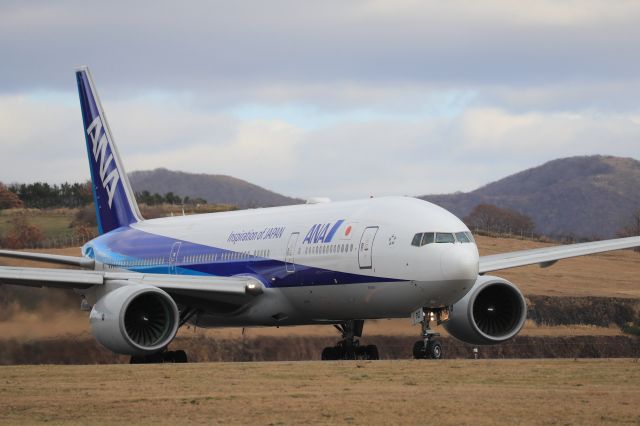 Boeing 777-200 (JA710A) - November 30th 2019:HKD-HND.