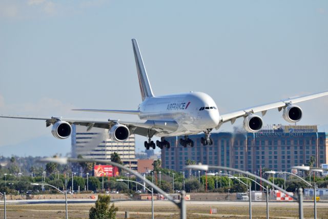 Airbus A380-800 (F-HPJH)