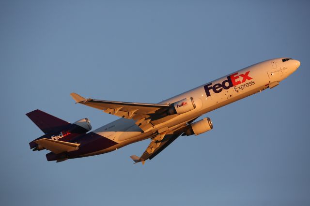 Boeing MD-11 (N615FE)