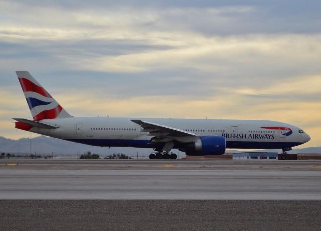 Boeing 777-200 (G-VIIT)