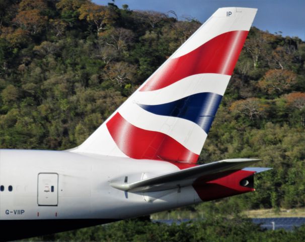 Boeing 777-200 (G-VIIP)