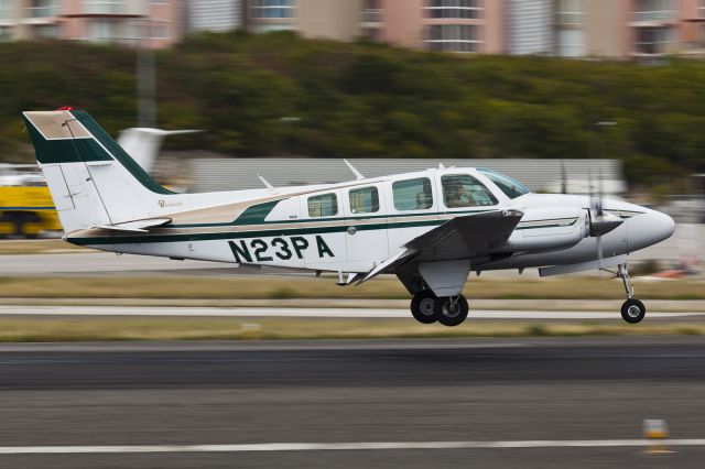 Beechcraft Baron (58) (N23PA)