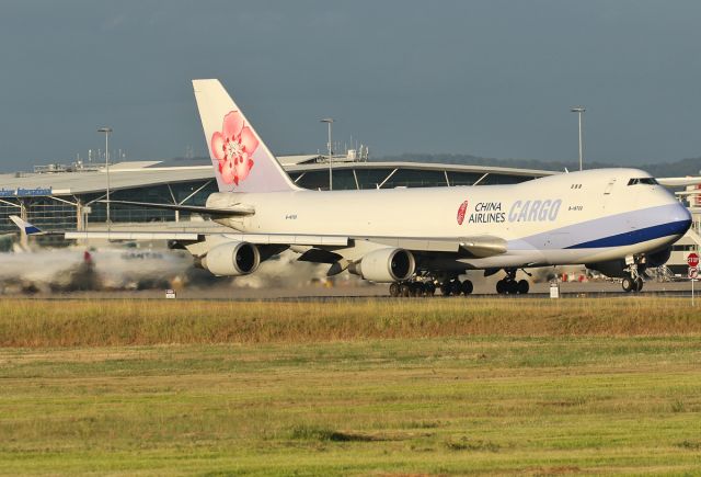 Boeing 747-400 (B-18722)