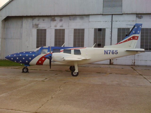 Cessna Skyhawk (N765)