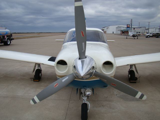 Piper Saratoga (N55LD)
