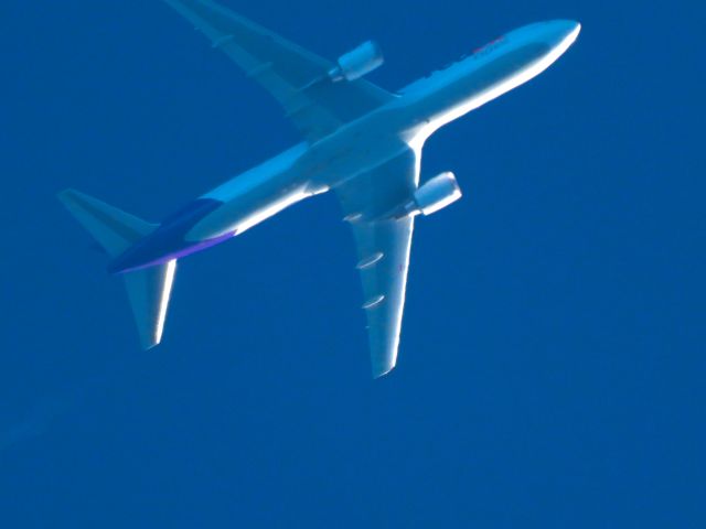 BOEING 767-300 (N266FE) - FDX817br /MEM-GEGbr /12/04/2024