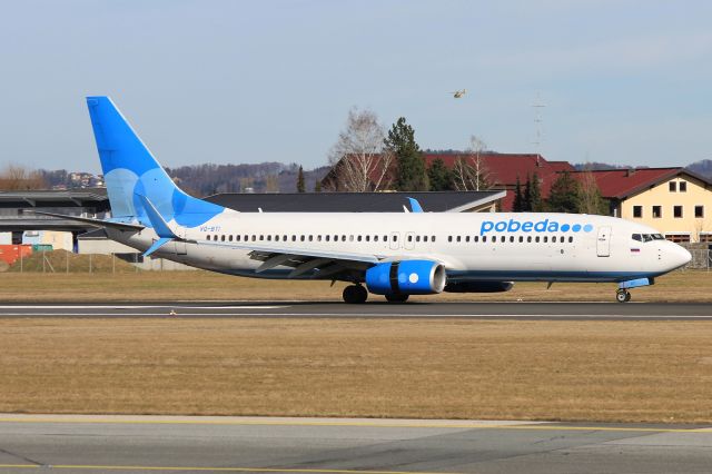 Boeing 737-800 (VQ-BTI)