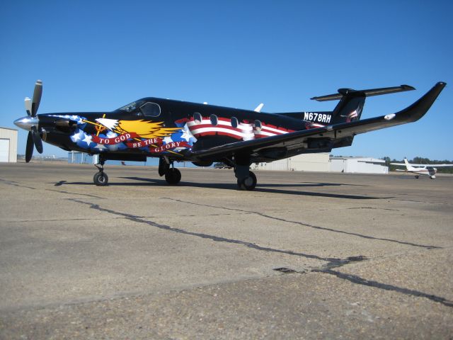 Pilatus PC-12 (N678RH)