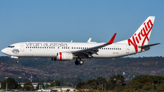 Boeing 737-800 (VH-YFL)
