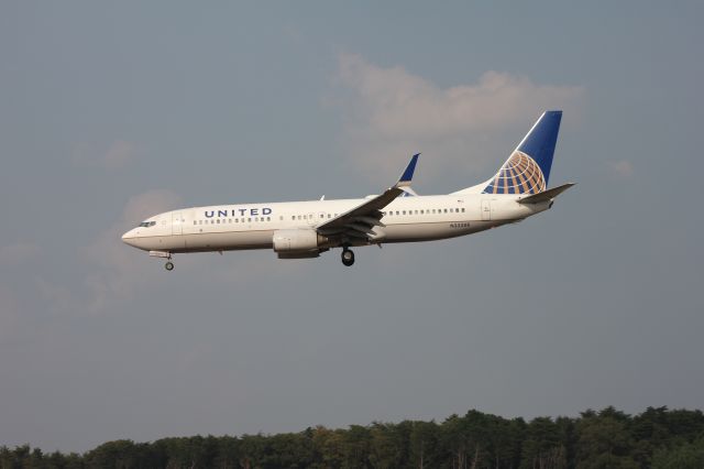 Boeing 737-800 (N33286) - 9/3/15br /Flight 1528 KIAH to KBWI