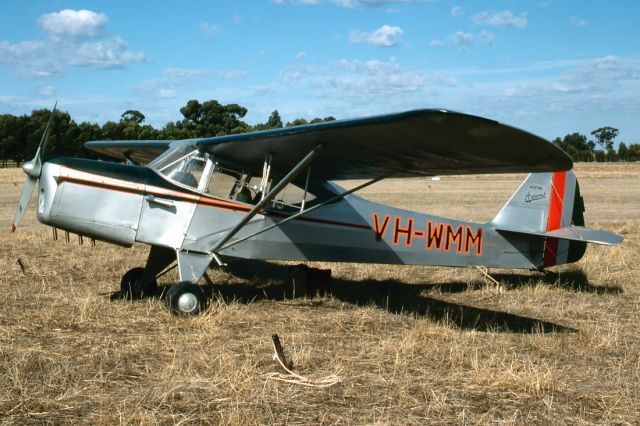 Rockwell Commander 114 (VH-WMM) - AUSTER J-1 AUTOCRAT - REG : VH-WMM (CN 1991) - KYABRAM AIRPORT VIC. AUSTRALIA - YKYB 20/4/1987