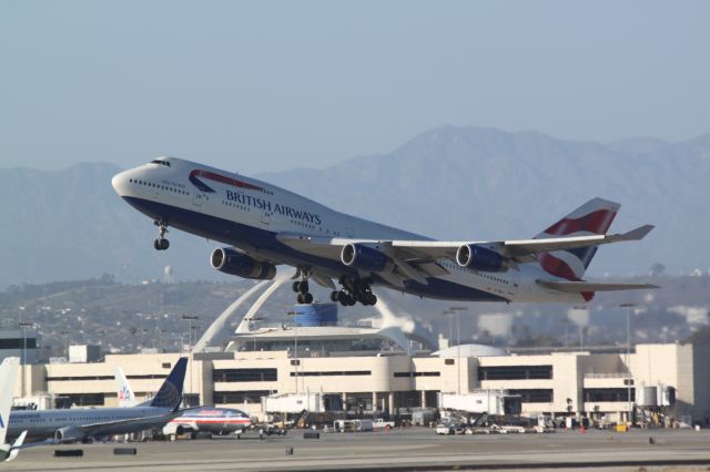 Boeing 747-400 (G-BNLO) - TAKEN IN 2009