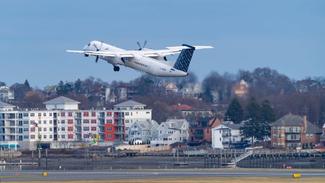 de Havilland Dash 8-400 (C-GKQD) - 12/1/18