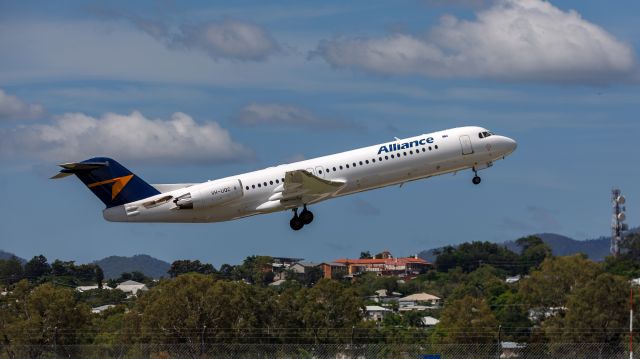 Fokker 100 (VH-UQC)