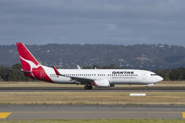 Boeing 737-800 (VH-VYH)