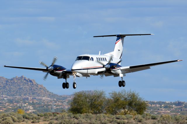 Beechcraft Super King Air 200 (N714MH)