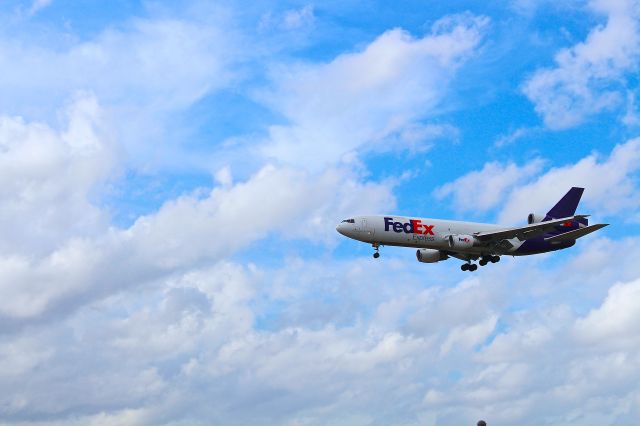 McDonnell Douglas DC-10 (N306FE) - Dc-10 on final for runway 18R