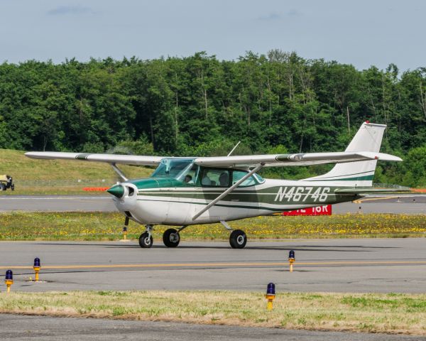 Cessna Skyhawk (N46746)