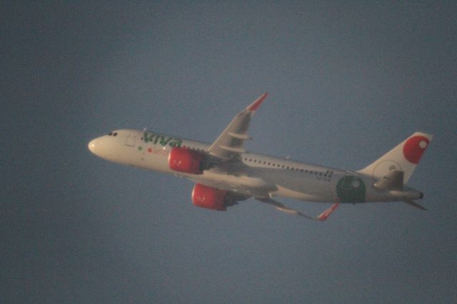 Airbus A320 (XA-VIM) - DEPARTURE FROM 27 MMTJ