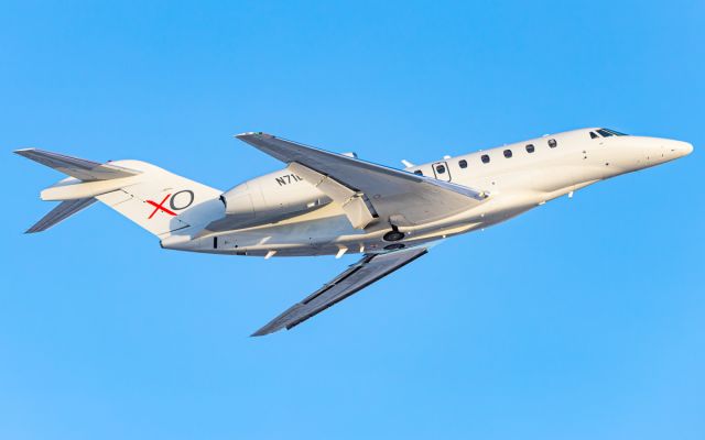 Cessna Citation X (N716XJ)