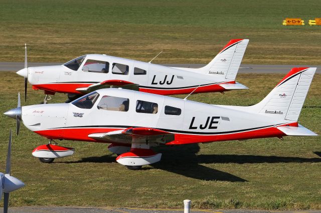 Piper Cherokee (ZK-LJE)