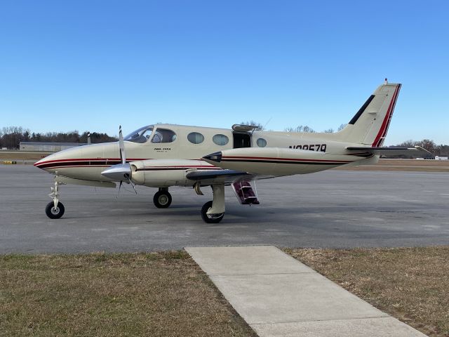 Cessna 340 (N98579) - Date Taken: November 28, 2021br /Airport: London-Corbin Airport