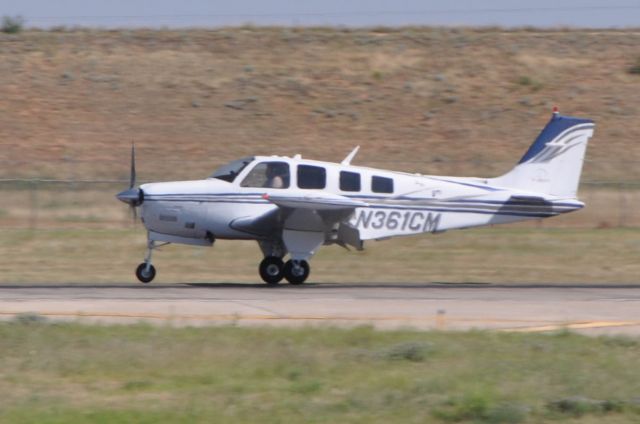 Beechcraft Bonanza (36) (N361CM)