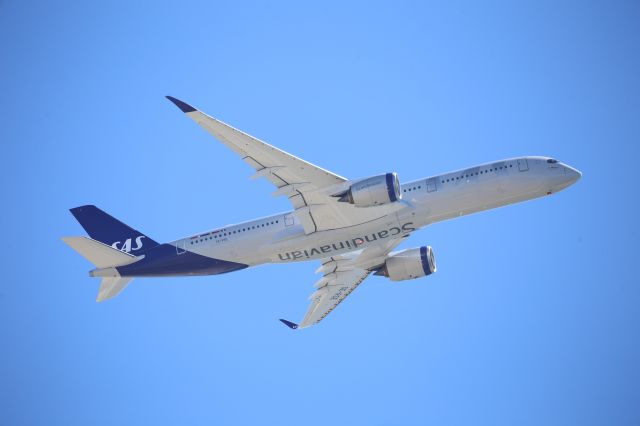 Airbus A350-900 (SE-RSE)