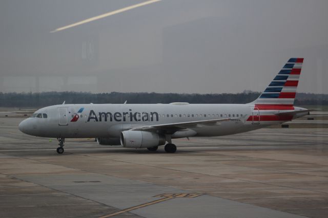 Airbus A320 (N652AW)