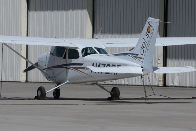 Cessna Skyhawk (N172RF)