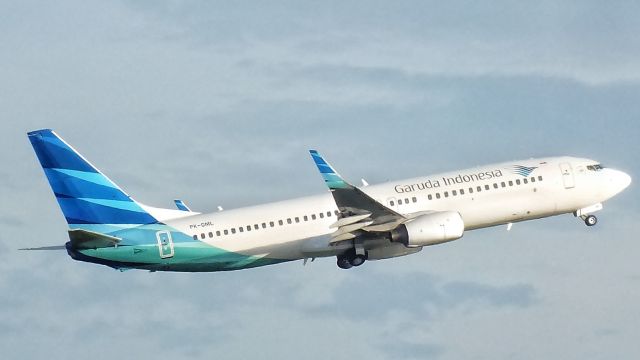 Boeing 737-800 (PK-GML)