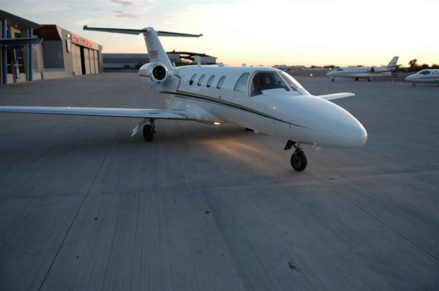 Cessna Citation CJ1 (N521PF)