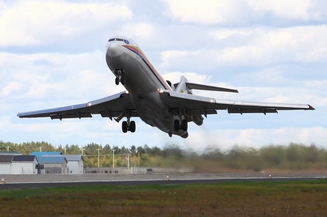 BOEING 727-200 (C-FUFA)