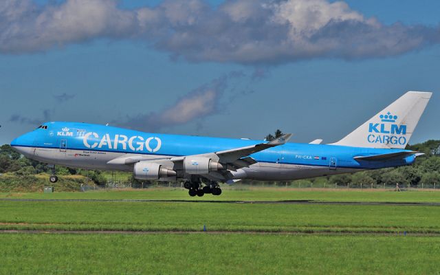 Boeing 747-400 (PH-CKA) - klm cargo b747-4f ph-cka about to land at shannon from puerto rico 18/7/16.