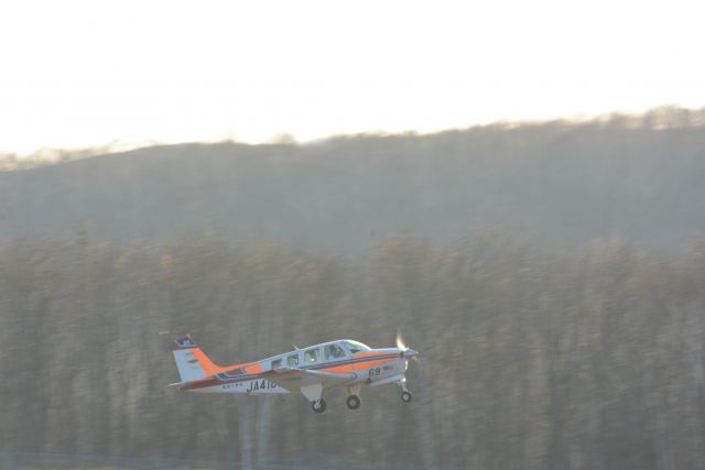 JA4169 — - Nov.17.2016br /Beechcraft A36 Bonanza 36br /Independent Admininistrative Industrial CIVIL AVIATION COLLEGEbr /Nikon D7100 / SIGMA DG 50-500mm 1:4.5-6.3 APO HSMbr /1/125 F16 ISO400 500mm Fine DX Format 4496×3000