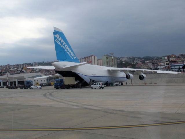 Antonov An-124 Ruslan (UR-82027) - 17 OCT 2014