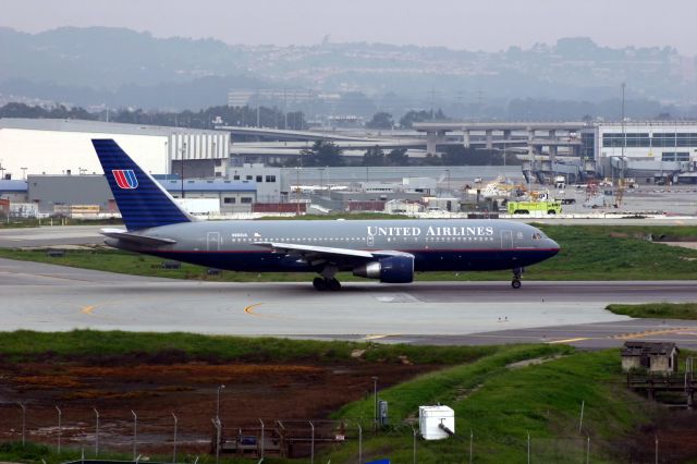 BOEING 767-200 (N603UA) - KSFO - United 767 Line 4, set to depart SFO on Runway 1R. I do know where this jet was headed, but the photo was taken feb 14th, 2005br /br /br /Serial number 21864 LN:4br /Type 767-222br /First flight date 19/12/1981