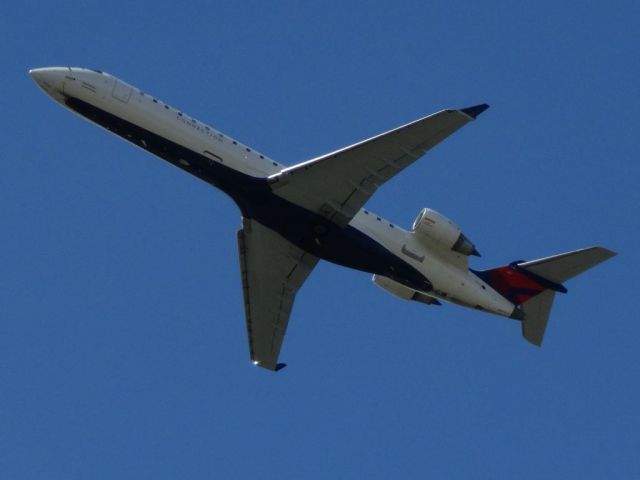 Canadair Regional Jet CRJ-900 (N902XJ)