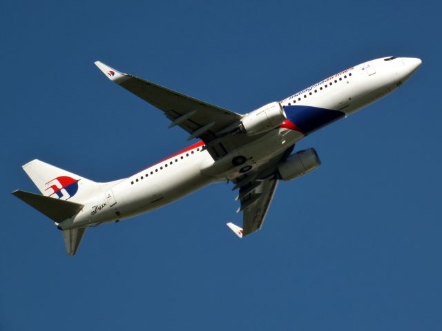 Boeing 737-800 (9M-MXK)