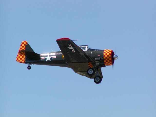 North American T-6 Texan —