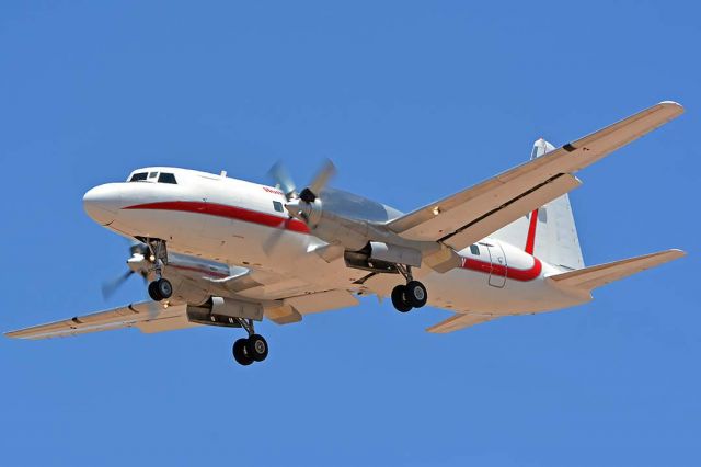 CONVAIR CV-580 (N580HW) - Honeywell Convair 580 N580HW at Phoenix Sky Harbor om May 22, 2018.