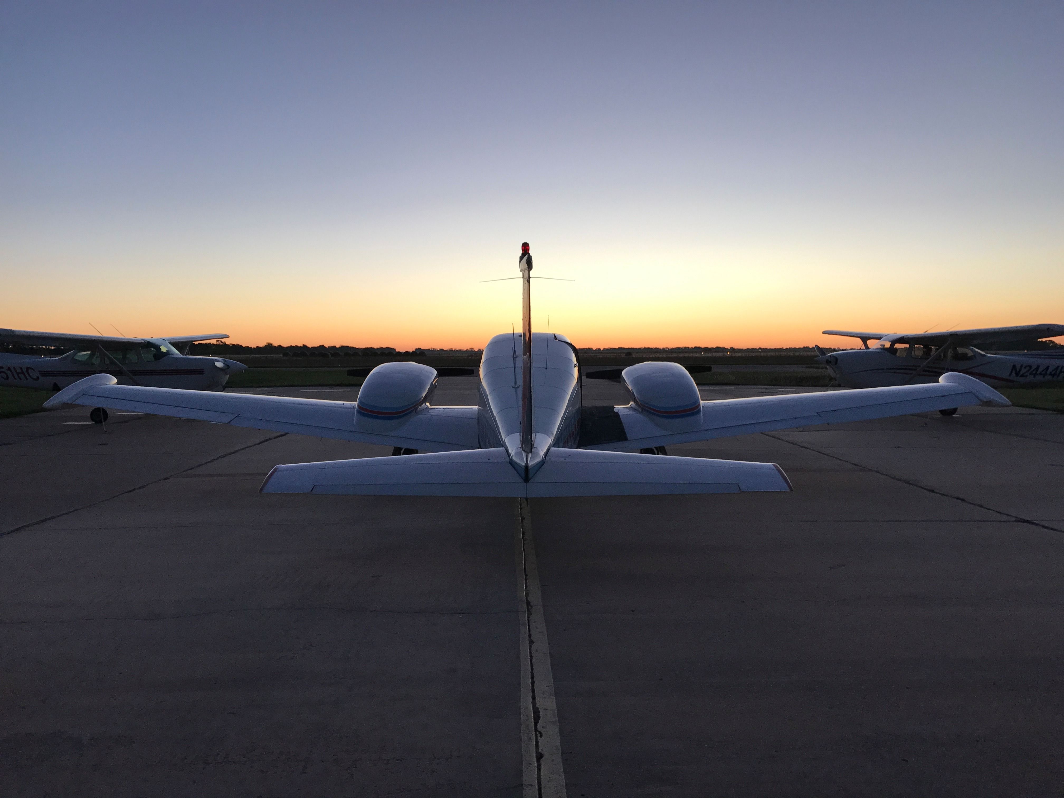 Piper PA-30 Twin Comanche (N7149Y) - Ealy morning flight in Kansas in the twin Comanche
